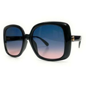 Gucci Women's Black and Blue Gradient Sunglasses!